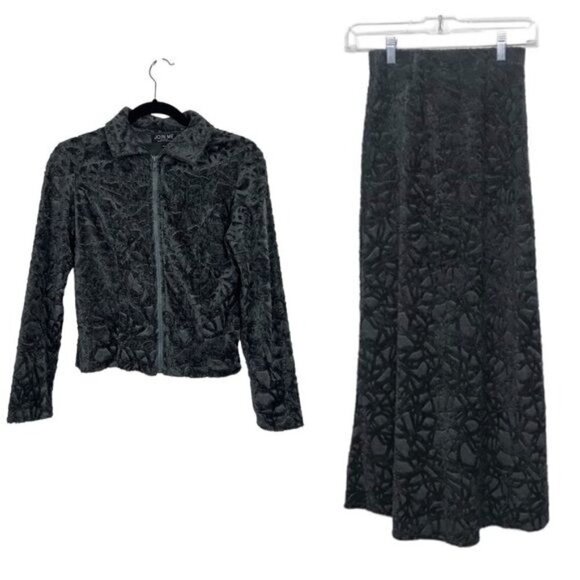 Join Me Gray Textured Skirt and Jacket Set Small - Picture 1 of 15